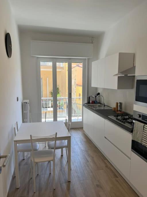Borgo Marina Apartments Imperia Exteriér fotografie